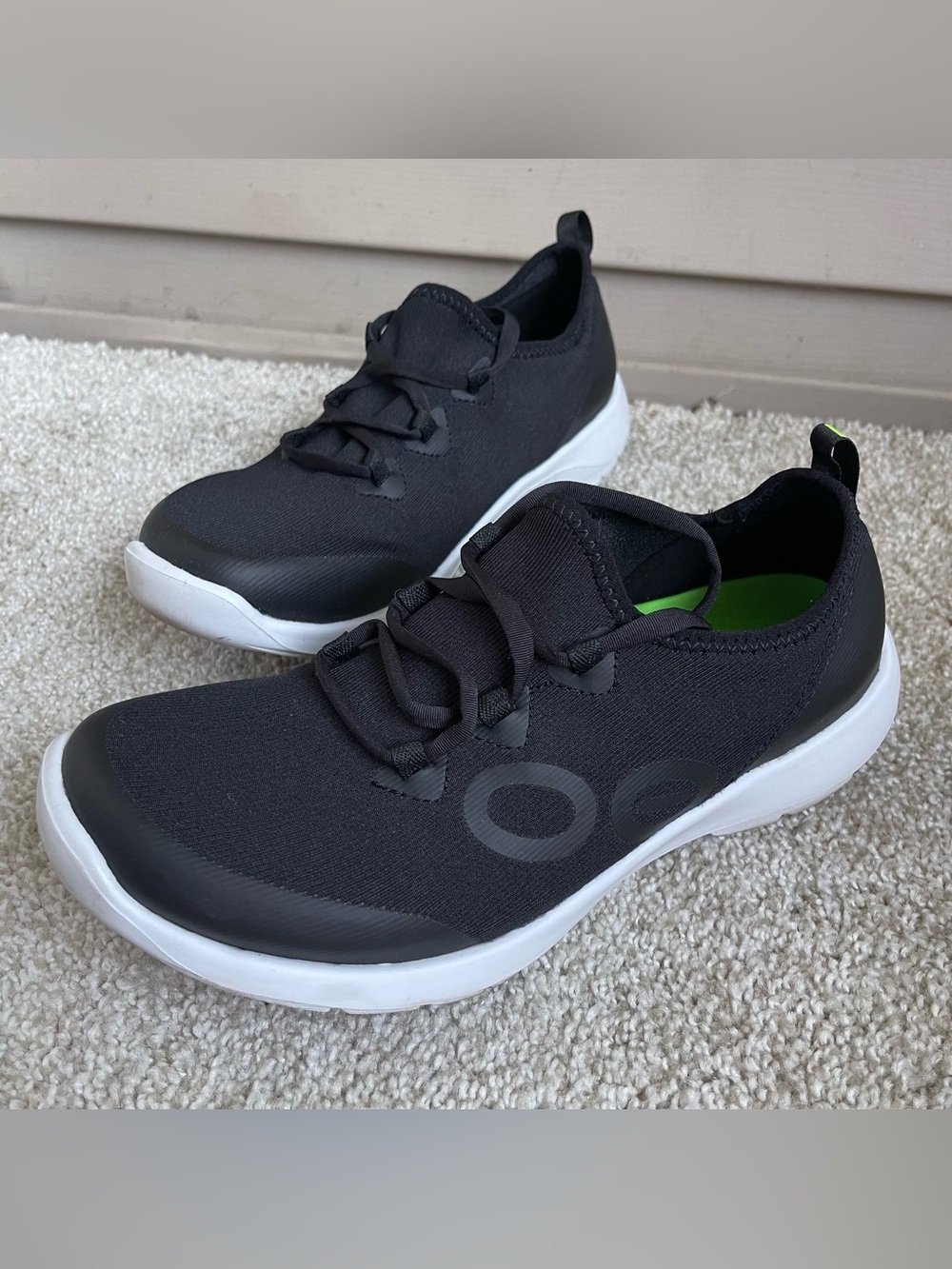 Oofos OOmg Sport Low Womens Sz 9 Shoes Recovery Sneakers Black Lace Up Comfort